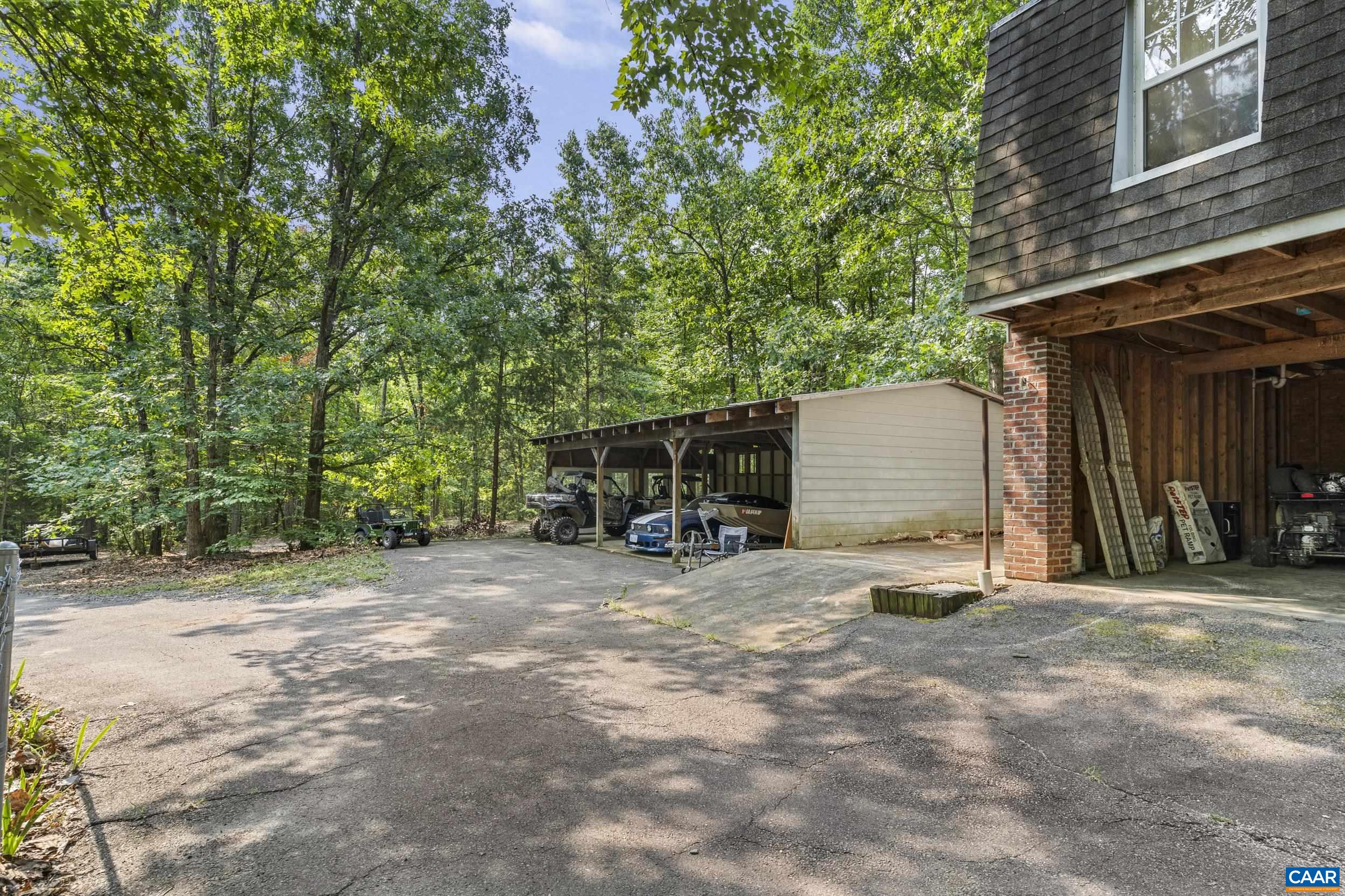 3826 Midland Road Wingina, VA 24599 - Photo 3 of 36 Gallery Image 3