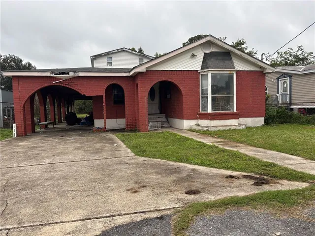$55,000 | 115 8th Street, Bridge City, LA 70094