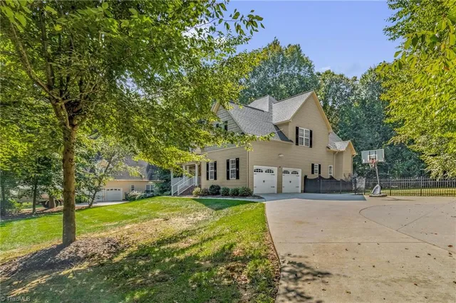 $670,000 | 276 Old March Road, Advance, NC 27006