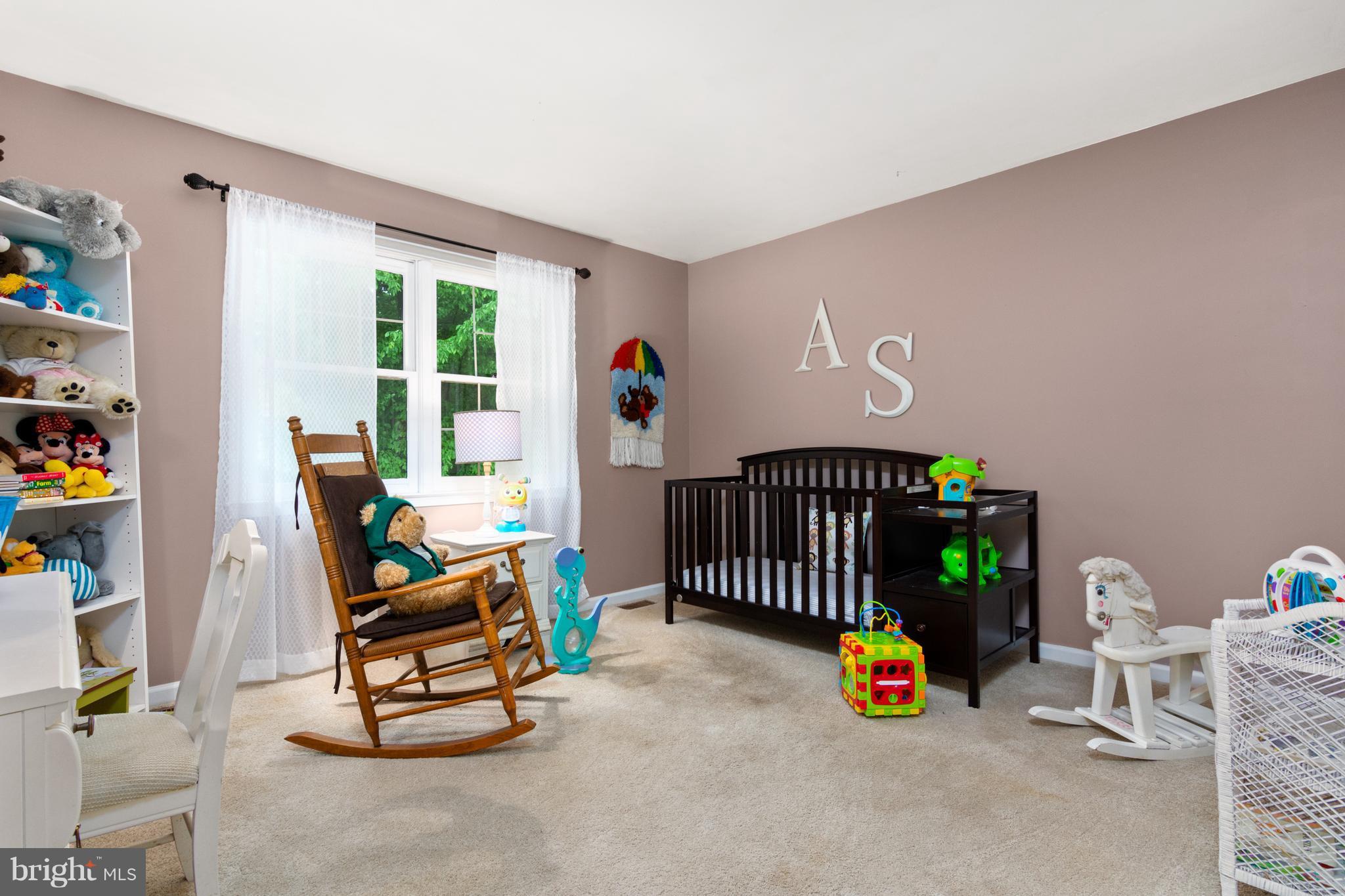 32 Old Sturbridge Road Arnold, MD 21012 - Photo 22 of 30 Birght and Airy Bedroom