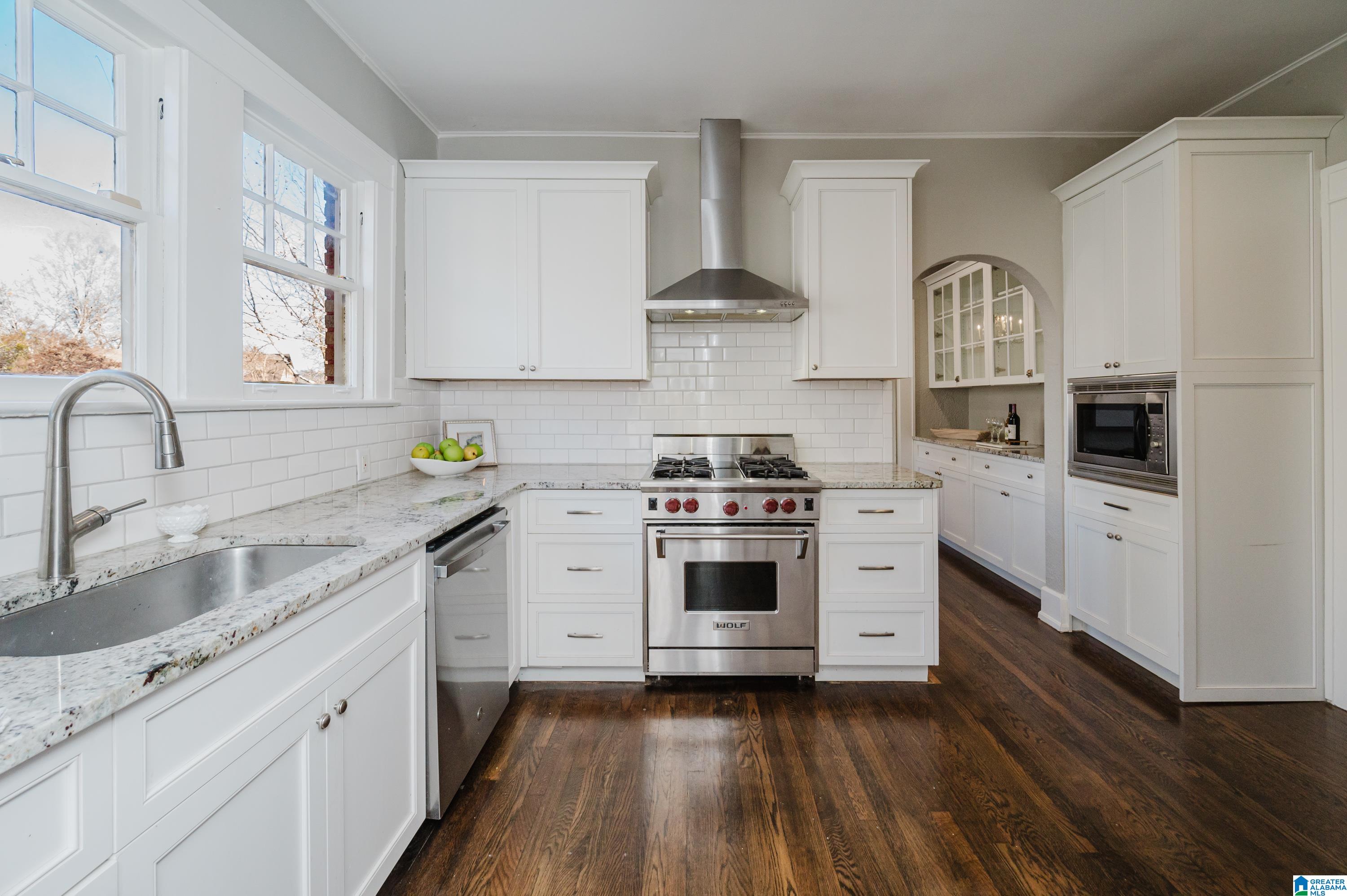 1901 Kensington Road Birmingham, AL 35209 - Photo 18 of 44