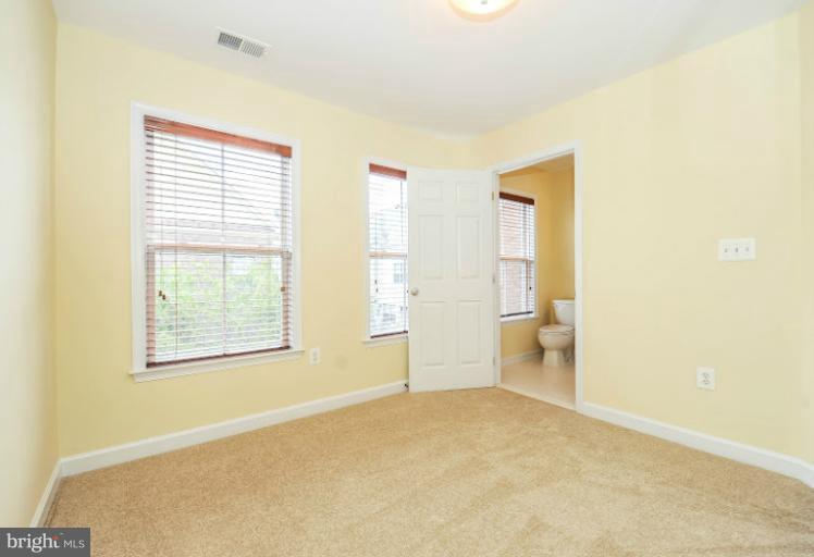 819 Capitol Square Place Southwest Washington, DC 20024 - Photo 1 of 30 Bedroom