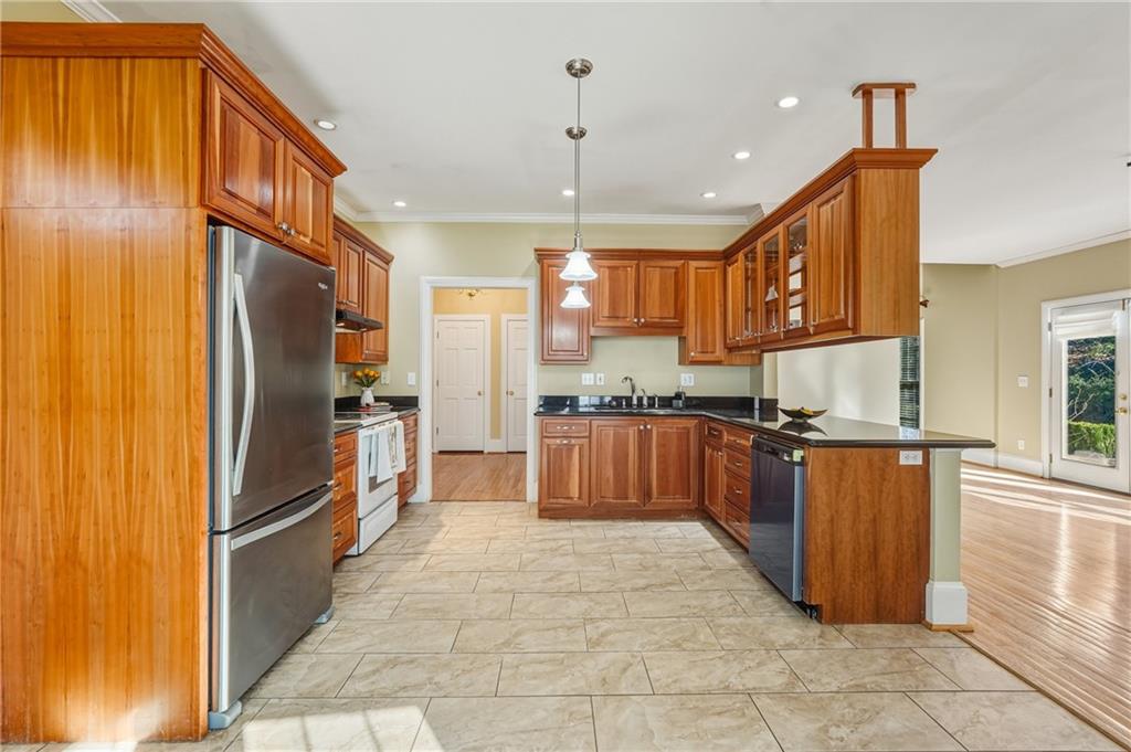 1983 Wellesley Trace Atlanta, GA 30338 - Photo 12 of 44