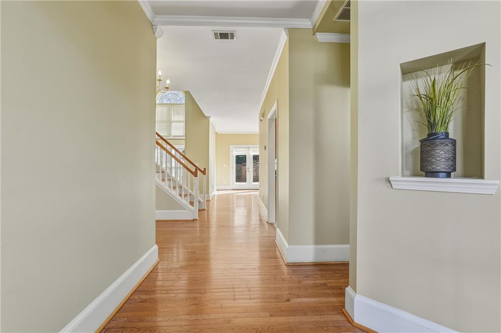 1983 Wellesley Trace Atlanta, GA 30338 - Photo 3 of 44