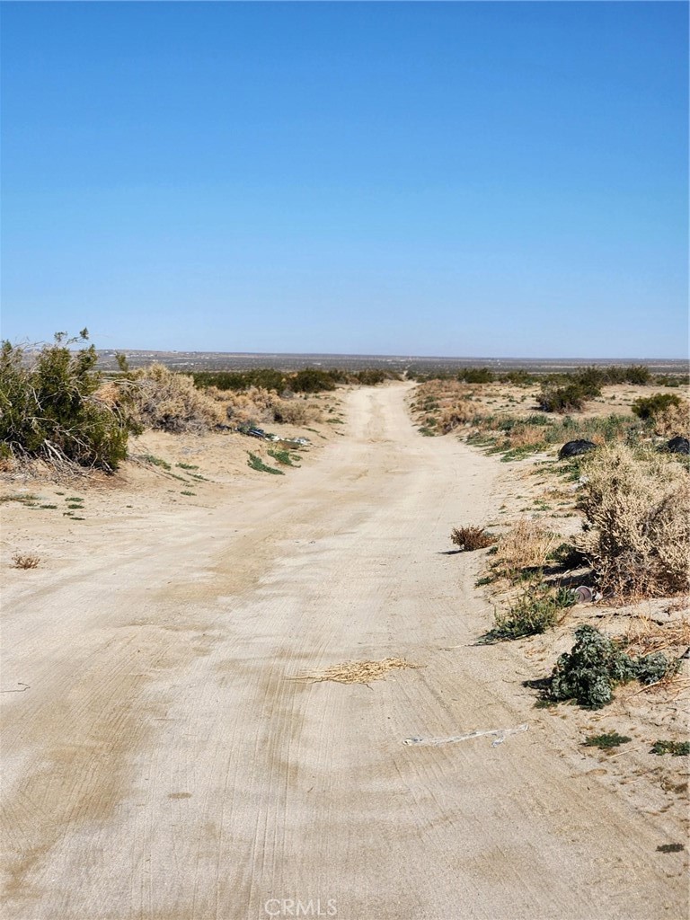 0 Vac/vic Avenue Lancaster, CA 93535 - Photo 2 of 4 a view of ocean view