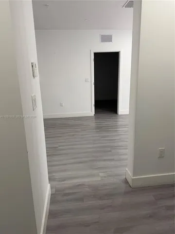 $2,300 | 853 East 24th Street, Unit 305, Hialeah, FL 33013