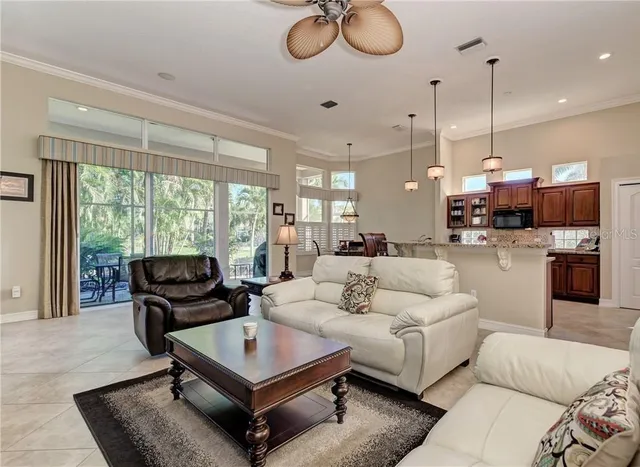 $4,500 | 304 8th Avenue East, Palmetto, FL 34221