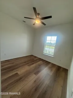 $227,999 | 302 Willow Bend, Youngsville, LA 70592
