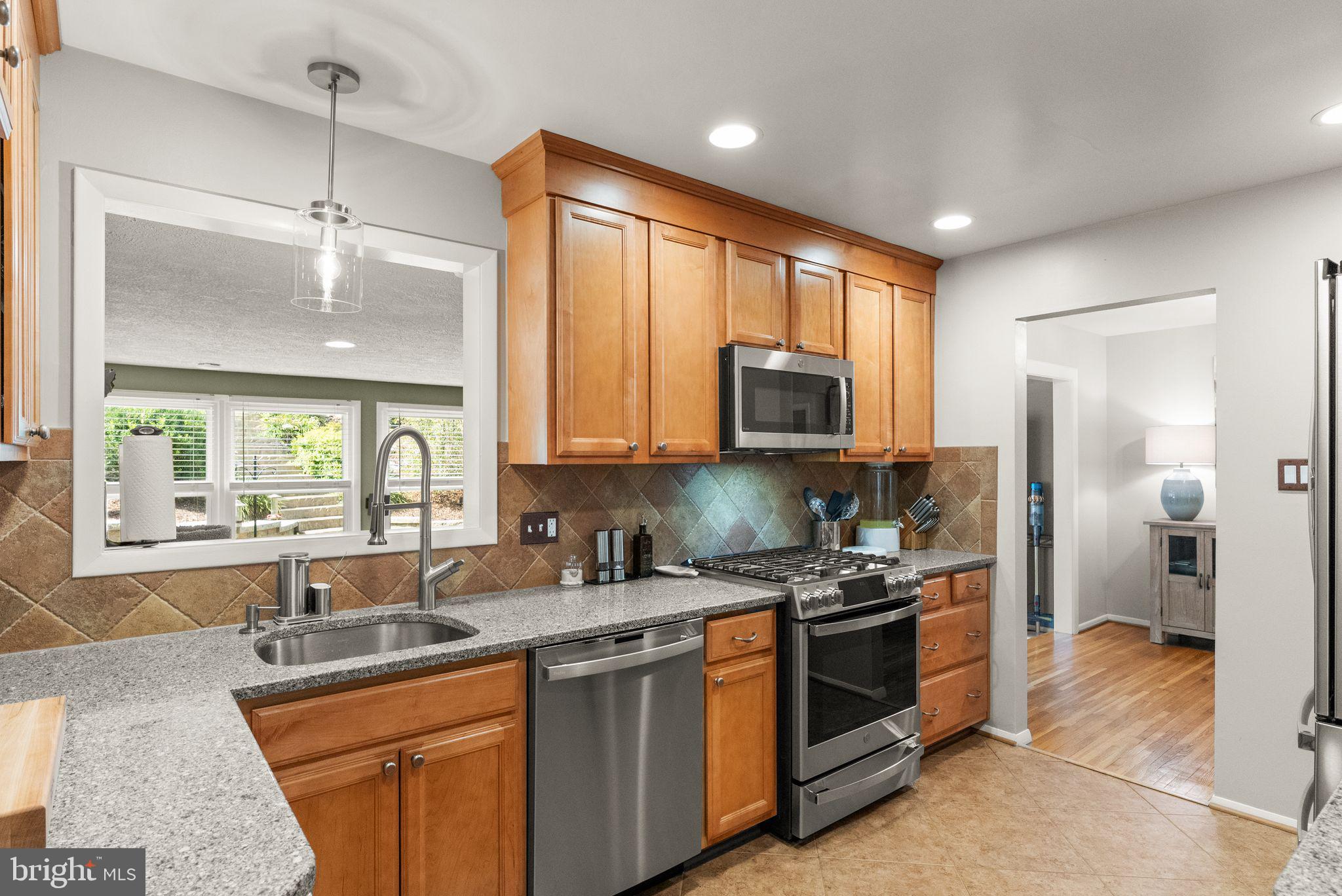 8632 Kerry Lane Springfield, VA 22152 - Photo 20 of 61 Gallery Image 20