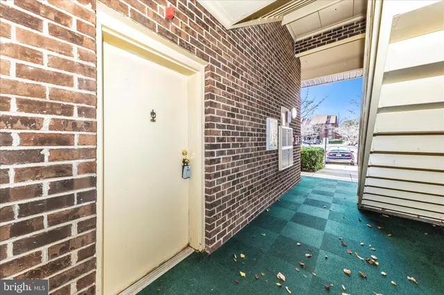 $1,550 | 7917 Coriander Drive, Unit 104, Gaithersburg, MD 20879