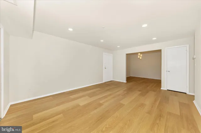 $1,550 | 7917 Coriander Drive, Unit 104, Gaithersburg, MD 20879