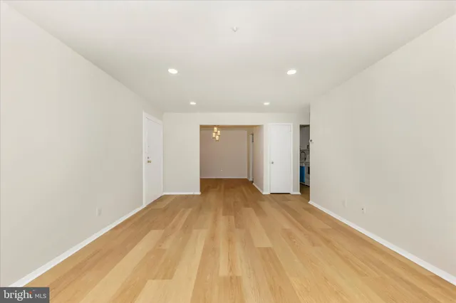 $1,550 | 7917 Coriander Drive, Unit 104, Gaithersburg, MD 20879