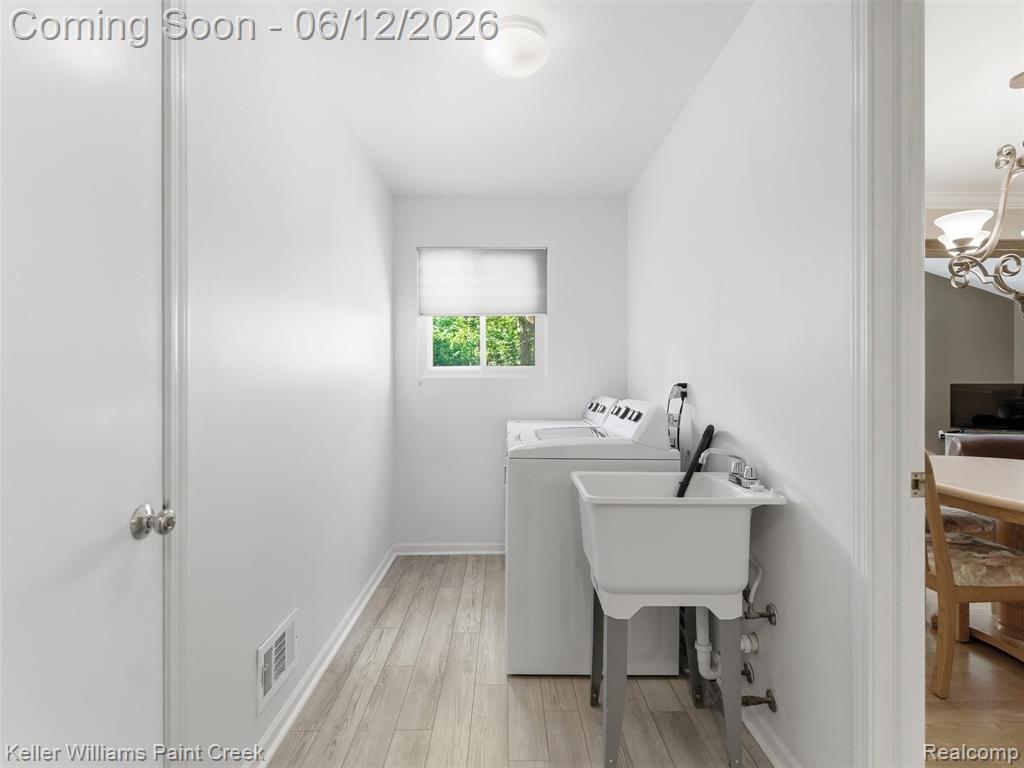 2842 Manorwood Road Troy, MI 48085 - Photo 43 of 72