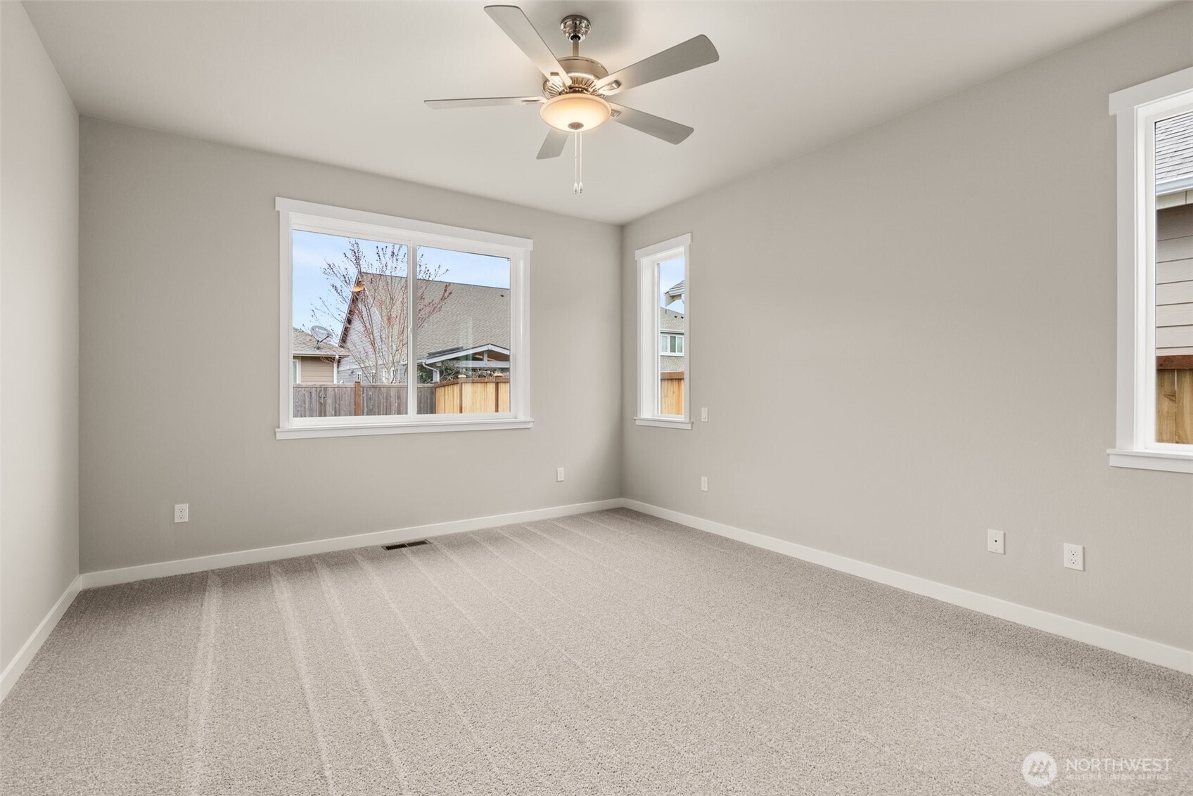 9644 7th Way Southeast Lacey, WA 98513 - Photo 15 of 38