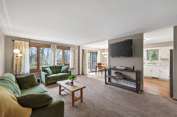 $400,000 | 2930 122nd Avenue Northwest, Coon Rapids, MN 55433