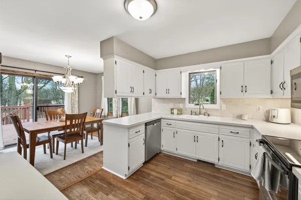 $400,000 | 2930 122nd Avenue Northwest, Coon Rapids, MN 55433