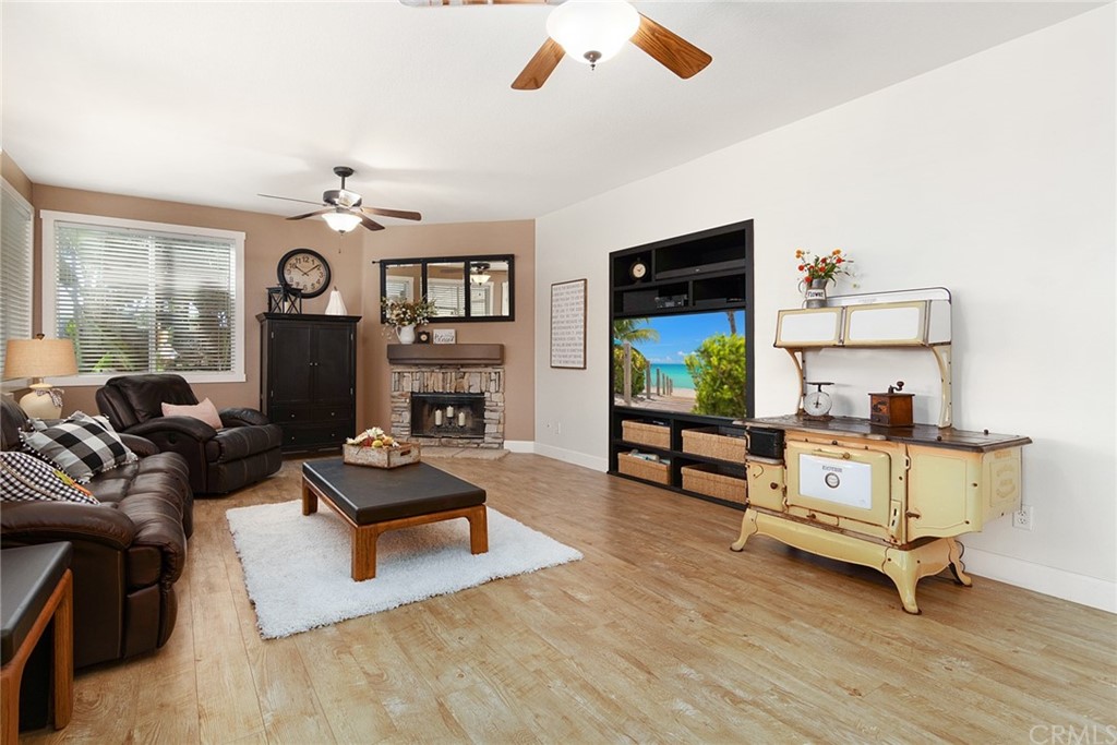 31500 Britton Circle Temecula, CA 92591 - Photo 14 of 68 a living room with furniture and a flat screen tv