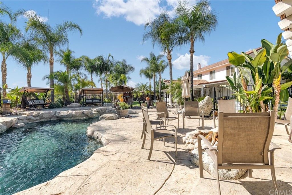 31500 Britton Circle Temecula, CA 92591 - Photo 18 of 68