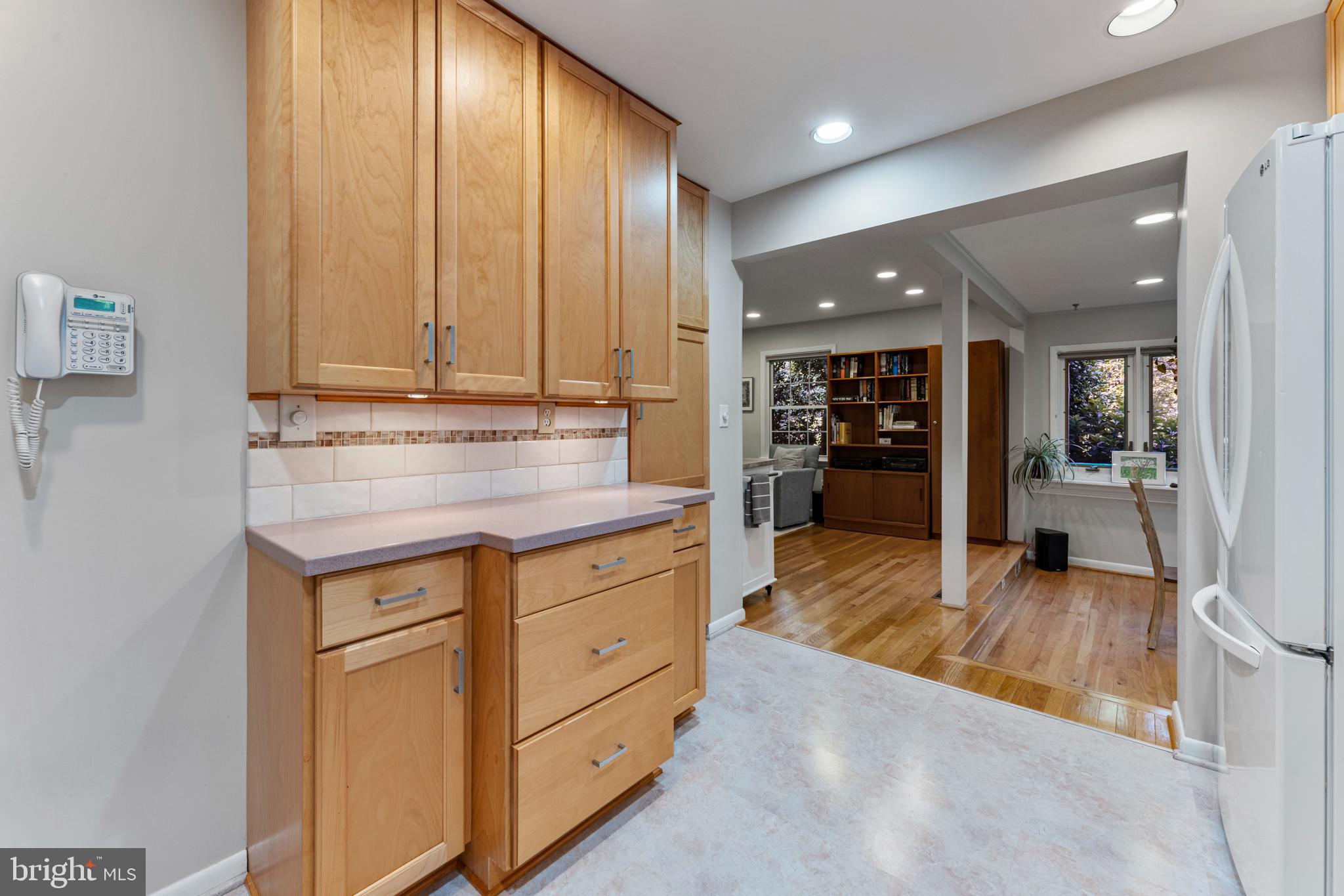 9520 Clement Road Silver Spring, MD 20910 - Photo 19 of 67
