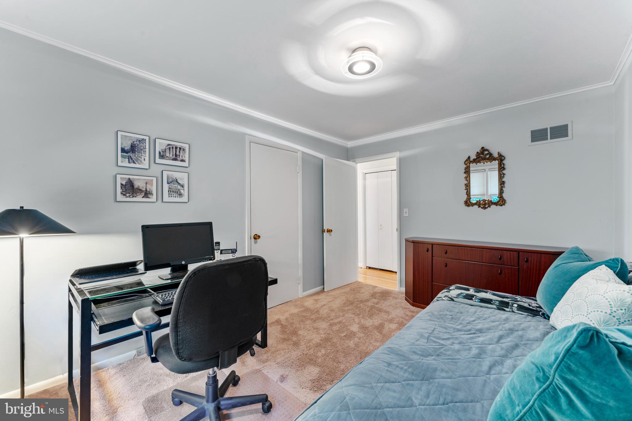 9520 Clement Road Silver Spring, MD 20910 - Photo 35 of 67