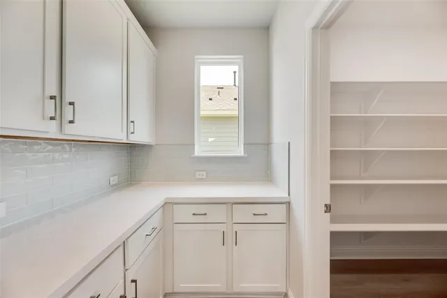 $399,990 | 537 Marcus Lane, Crowley, TX 76036