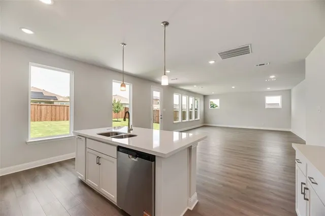 $399,990 | 537 Marcus Lane, Crowley, TX 76036