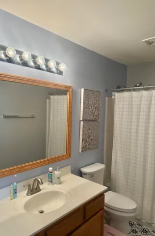 $2,000 | 34394 Goldenrod Court, Unit END, Round Lake, IL 60073