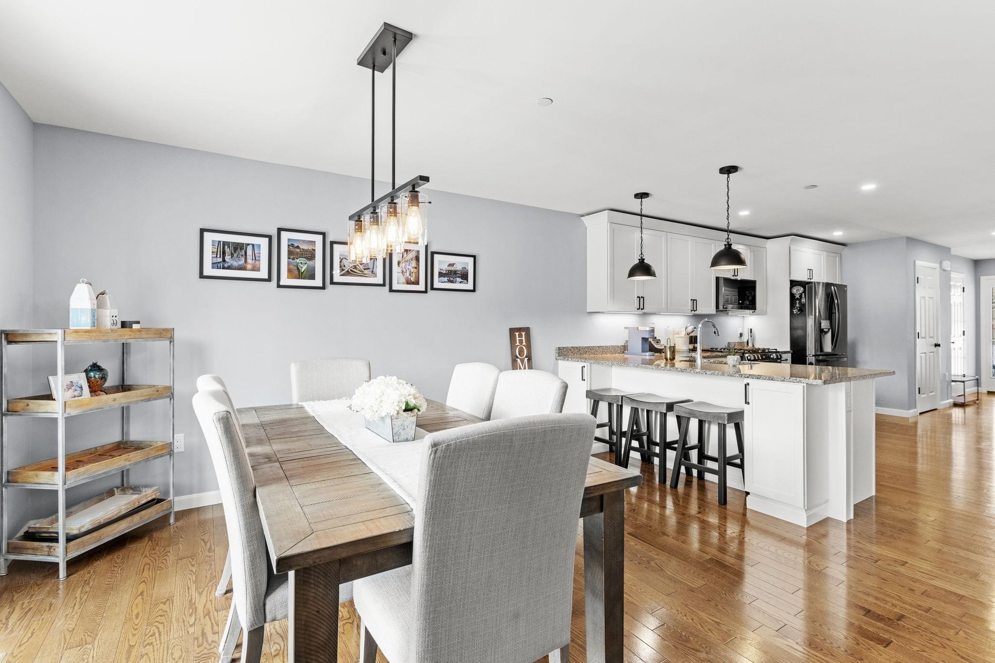 55 Forestedge Way Manchester, NH 03102 - Photo 12 of 41