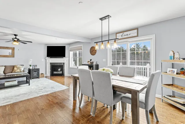 $499,900 | 55 Forestedge Way, Manchester, NH 03102