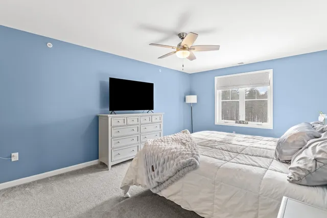 $499,900 | 55 Forestedge Way, Manchester, NH 03102