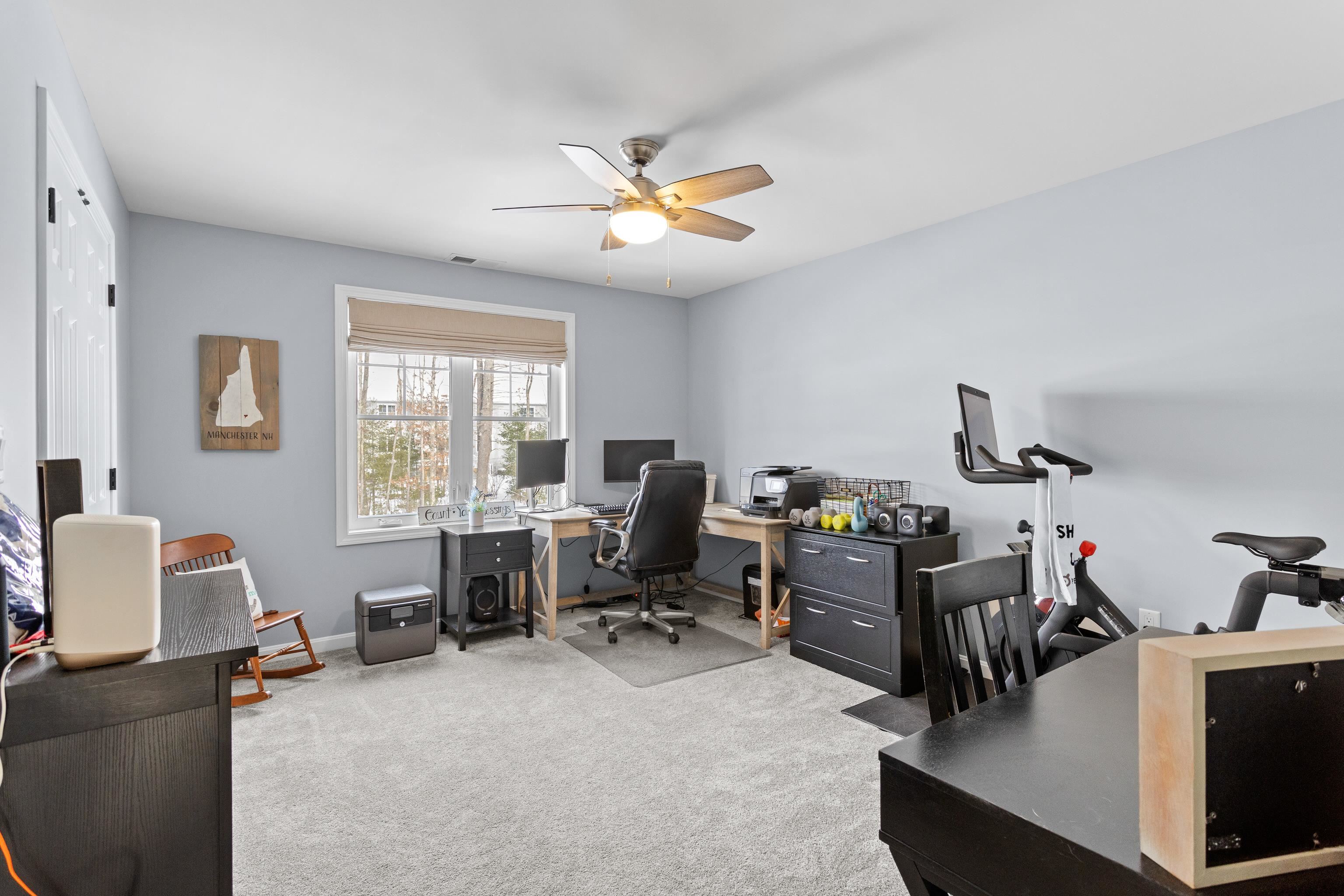 55 Forestedge Way Manchester, NH 03102 - Photo 22 of 41