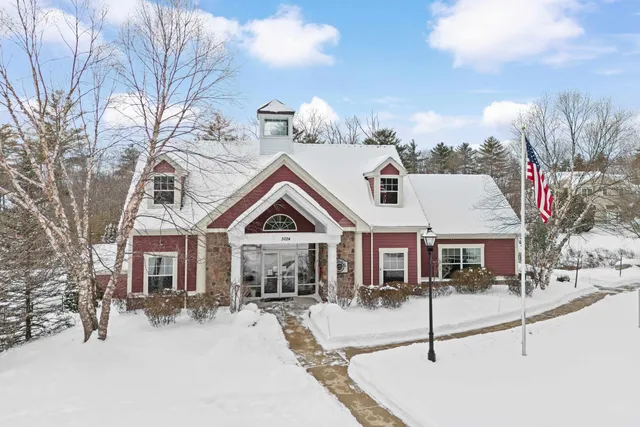 $499,900 | 55 Forestedge Way, Manchester, NH 03102