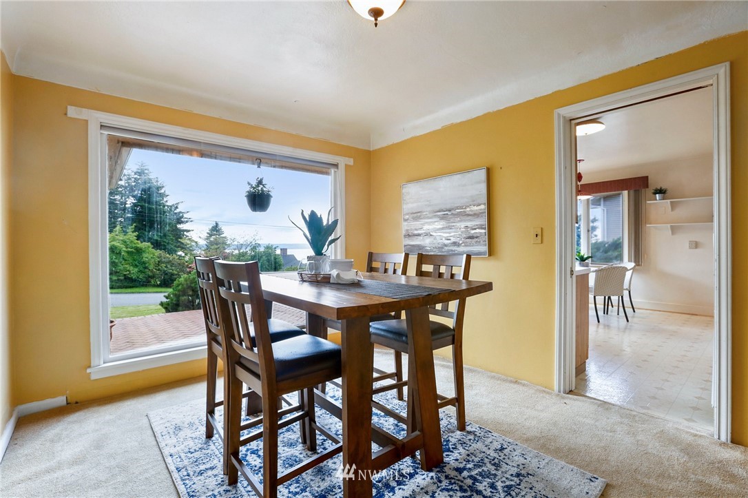 443 View Ridge Drive Everett, WA 98203 - Photo 15 of 35 a view of a dining room with furniture and a window