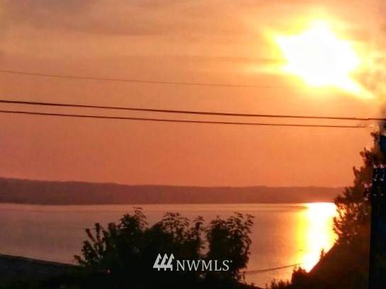 443 View Ridge Drive Everett, WA 98203 - Photo 35 of 35 a view of ocean with a mountain