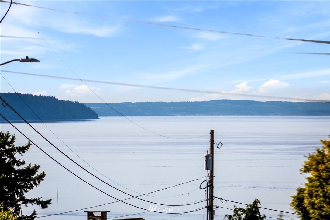 443 View Ridge Drive Everett, WA 98203 - Photo 8 of 35