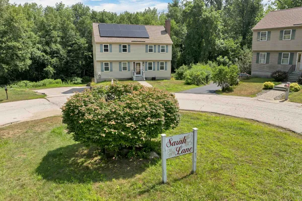 $525,000 | 5 Sarah Lane, Derry, NH 03038
