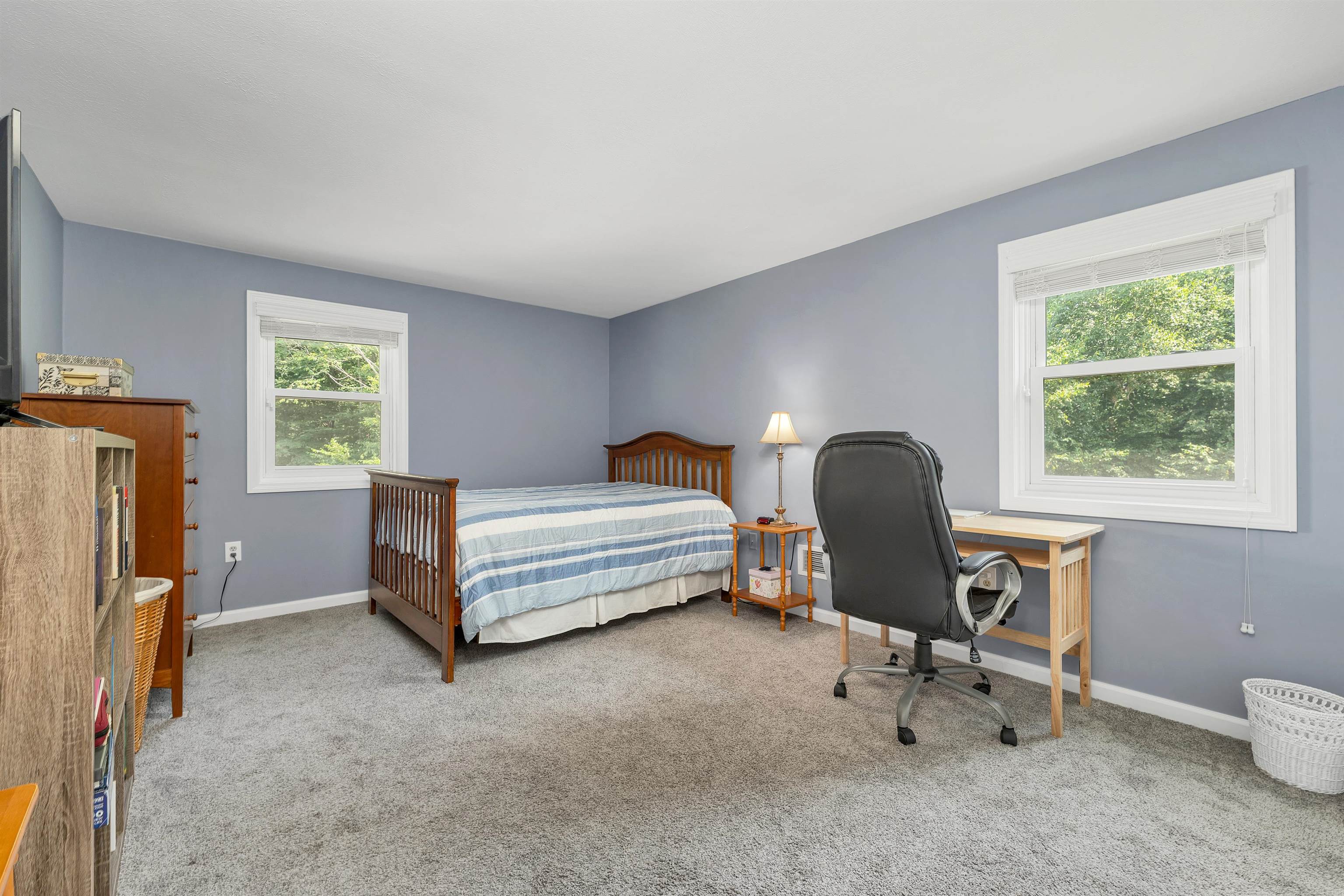 5 Sarah Lane Derry, NH 03038 - Photo 23 of 54