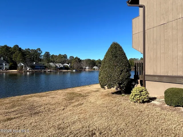 $2,250 | 250 Sugar Gum Lane, Unit 104, Pinehurst, NC 28374