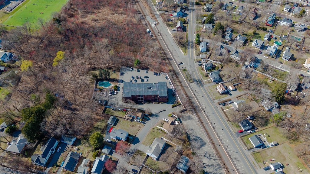 5 Washington Street, Unit A1 Reading, MA 01867 - Photo 13 of 15