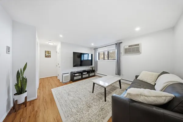 $375,000 | 5 Washington Street, Unit A1, Reading, MA 01867