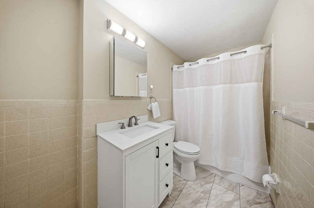 5 Washington Street, Unit A1 Reading, MA 01867 - Photo 5 of 15