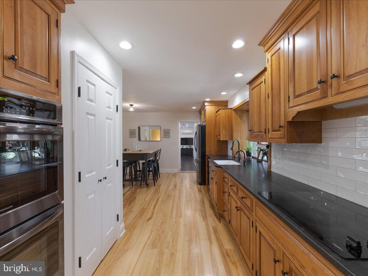 102 Upper Valley Road Christiana, PA 17509 - Photo 29 of 75 Kitchen