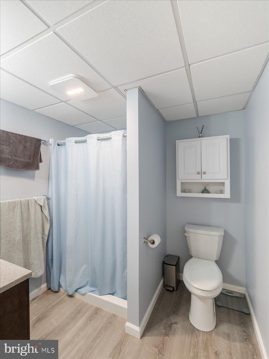 102 Upper Valley Road Christiana, PA 17509 - Photo 38 of 75 a bathroom with a toilet a sink and shower