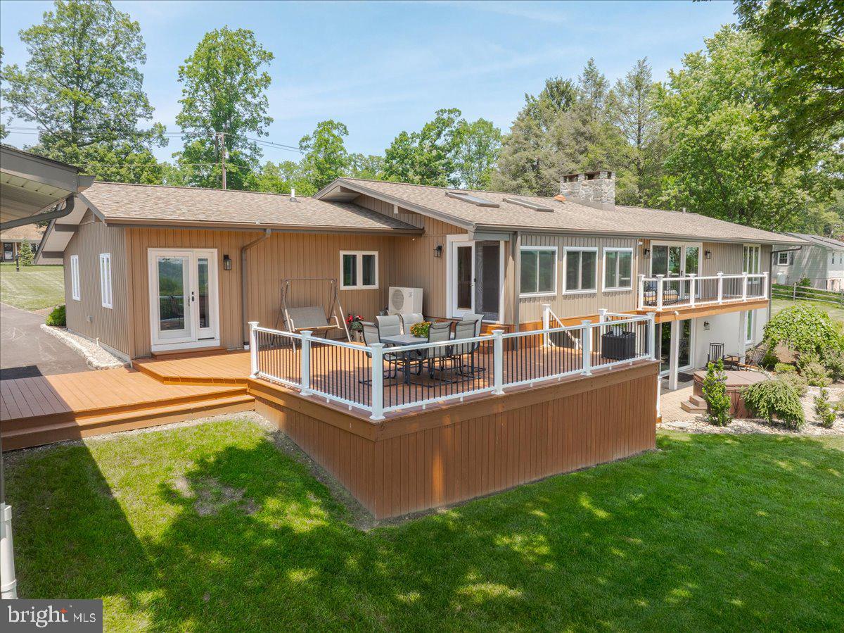 102 Upper Valley Road Christiana, PA 17509 - Photo 66 of 75 Rear of home/deck