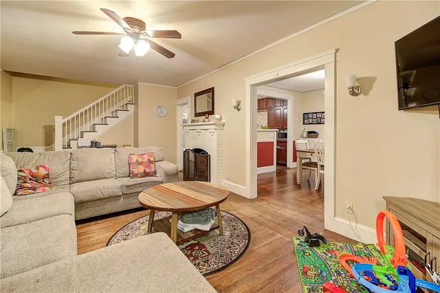 $410,000 | 50 Welfare Avenue, Cranston, RI 02910