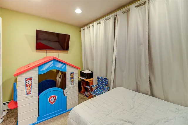 $410,000 | 50 Welfare Avenue, Cranston, RI 02910