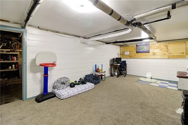 $410,000 | 50 Welfare Avenue, Cranston, RI 02910