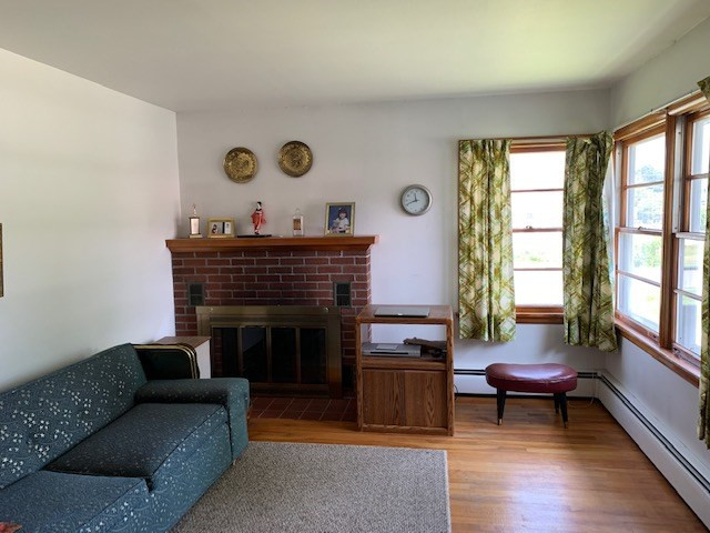 35 Clinton Street Rouses Point, NY 12979 - Photo 4 of 12 Gallery Image 4