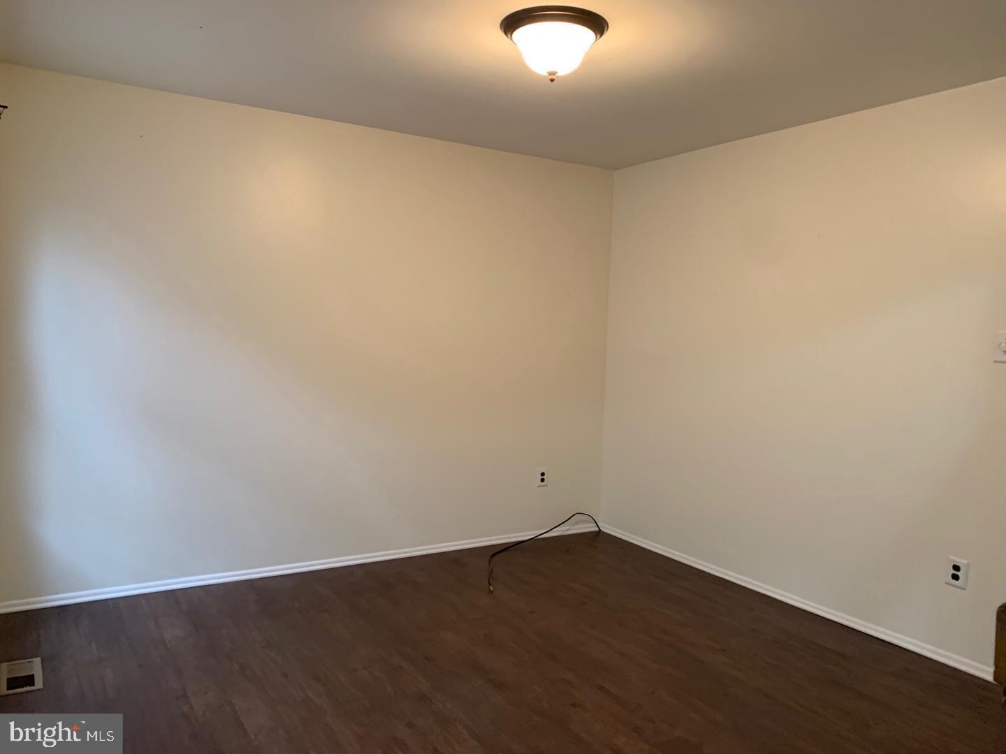 513 Fairview Road Medford, NJ 08055 - Photo 4 of 19