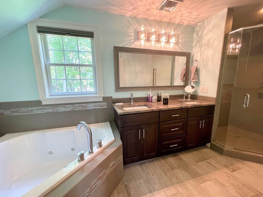20 Edgewood Road Wayland, MA 01778 - Photo 18 of 31 Gallery Image 18